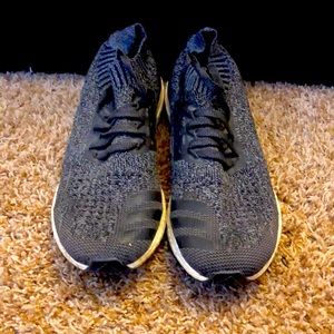 Adidas ultra boost men size 11